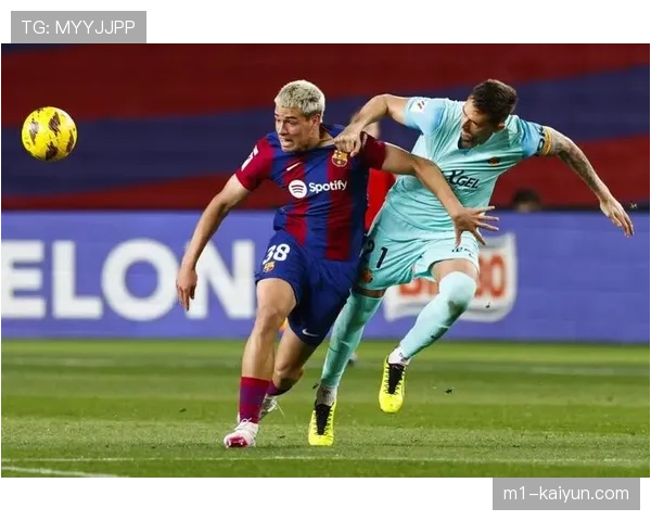 希尔-曼萨诺执法巴萨对赫罗纳比赛分析裁判判罚与战术博弈的深度解读