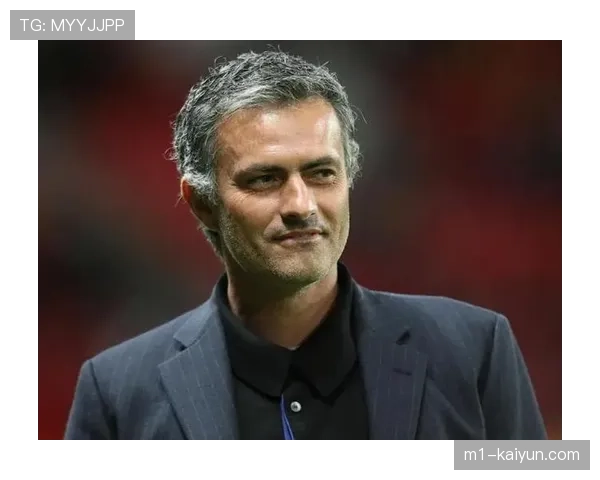 曼联名宿参与欧冠转播评论 专业视角提升内容深度